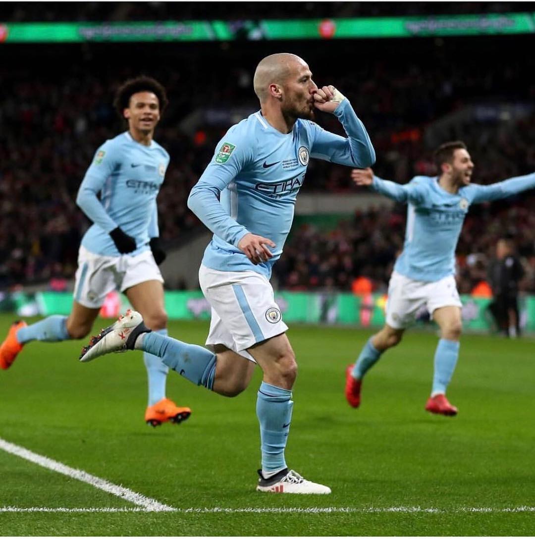 Best midfielders of the 2010s